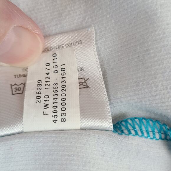 Under Armor Cold Gear V neck snap front long sleeve top Medium - Picture 10 of 11